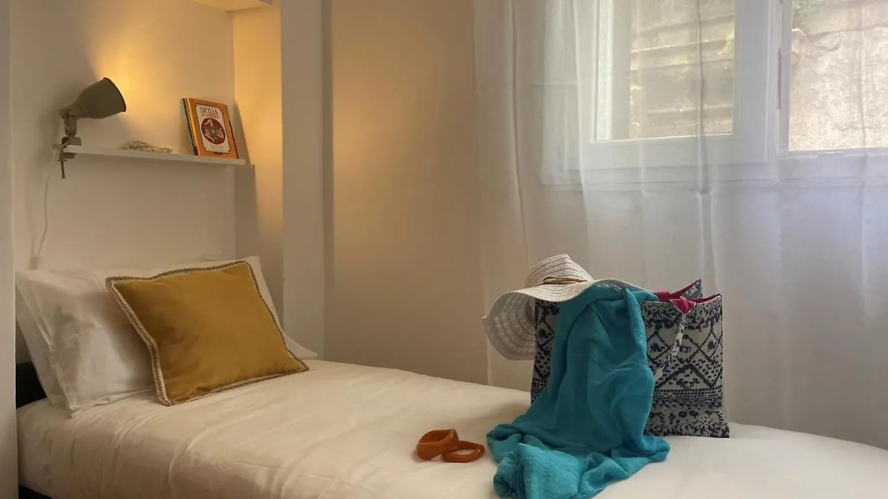 Shallah Apartment Nel Cuore Del Centro Storico Di Palerme